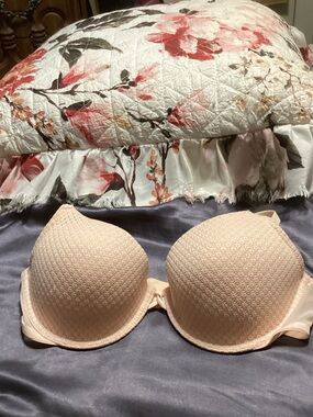 Xhilaration bra